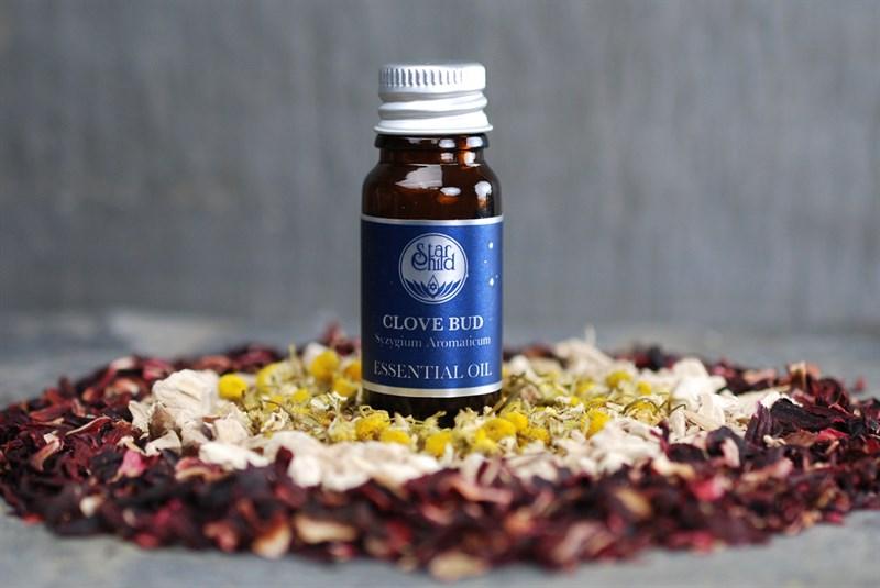 CLOVE BUD ESSENTIAL OIL ORGANIC