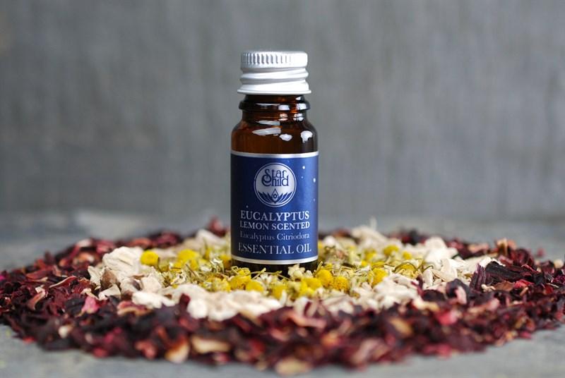 EUCALYPTUS LEMON-SCENTED ESSENTIAL OIL